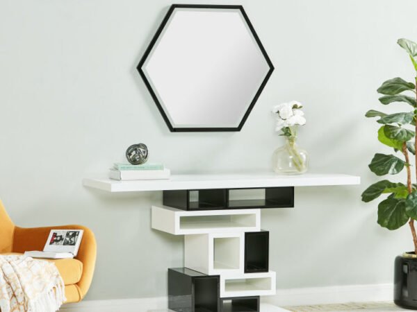 كونسول حديث بتصميم مكعبات متراكبة