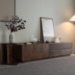 طاولة تلفزيون بتصميم انيق