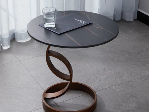 طاولة خدمة مميزة