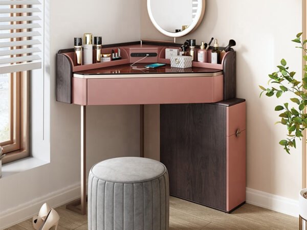 تسريحة مع وحدة تخزين