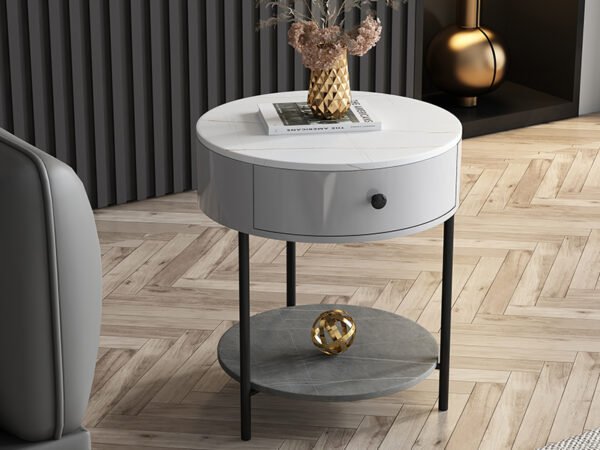 طاولة جانبية مستديرة بتصميم مميز