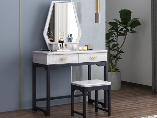 تسريحة خشبية مع مرأة وكرسي