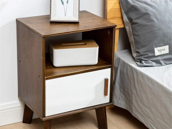 كمدينة سرير​ خشب