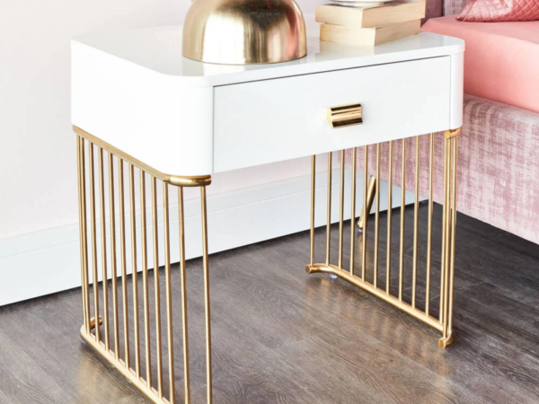 كمودينة بلمسة أنيقة وعصرية