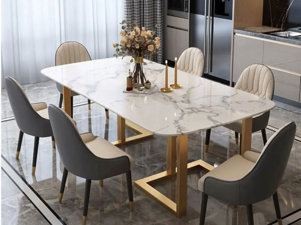 طاولات طعام مع كراسي