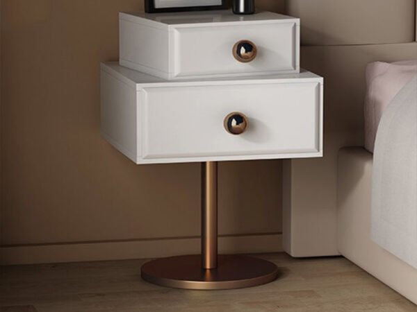 طاولة جانبية متينة و أنيقة