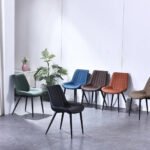 كرسي طعام فاخر بتصميم أنيق