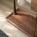 علاقة ملابس مزودة بوحدات تخزين - الصورة 4