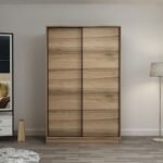 دولاب ملابس خشبي راقي و جديد .