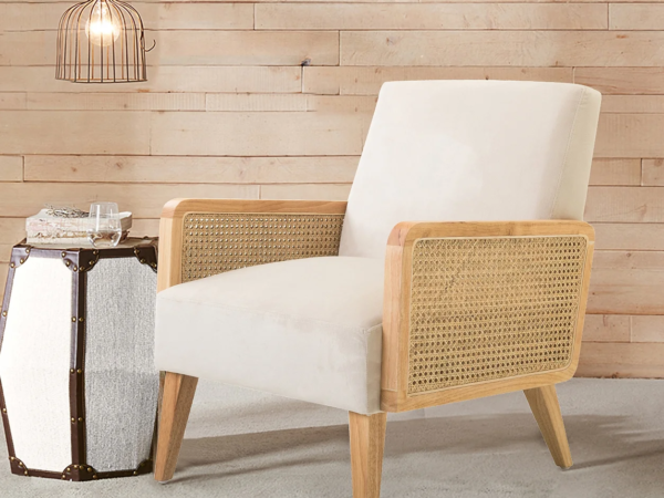 كرسي خشبى مودرن بذراعين