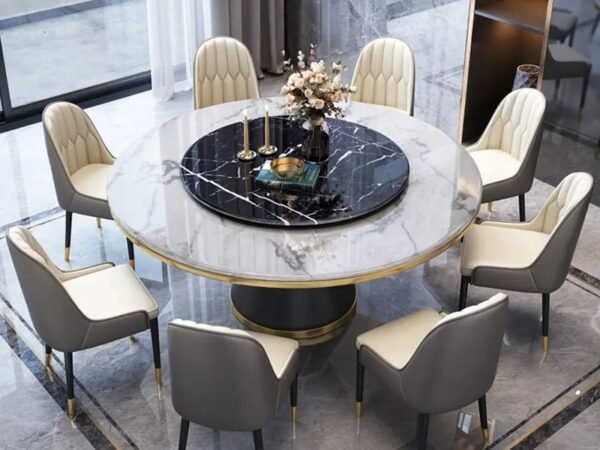 طاولة طعام مستديرة