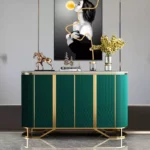 ⁦طاولة كونسول مزخرفة بقاعدة معدنية وسطح رخام⁩ - الصورة ⁦2⁩