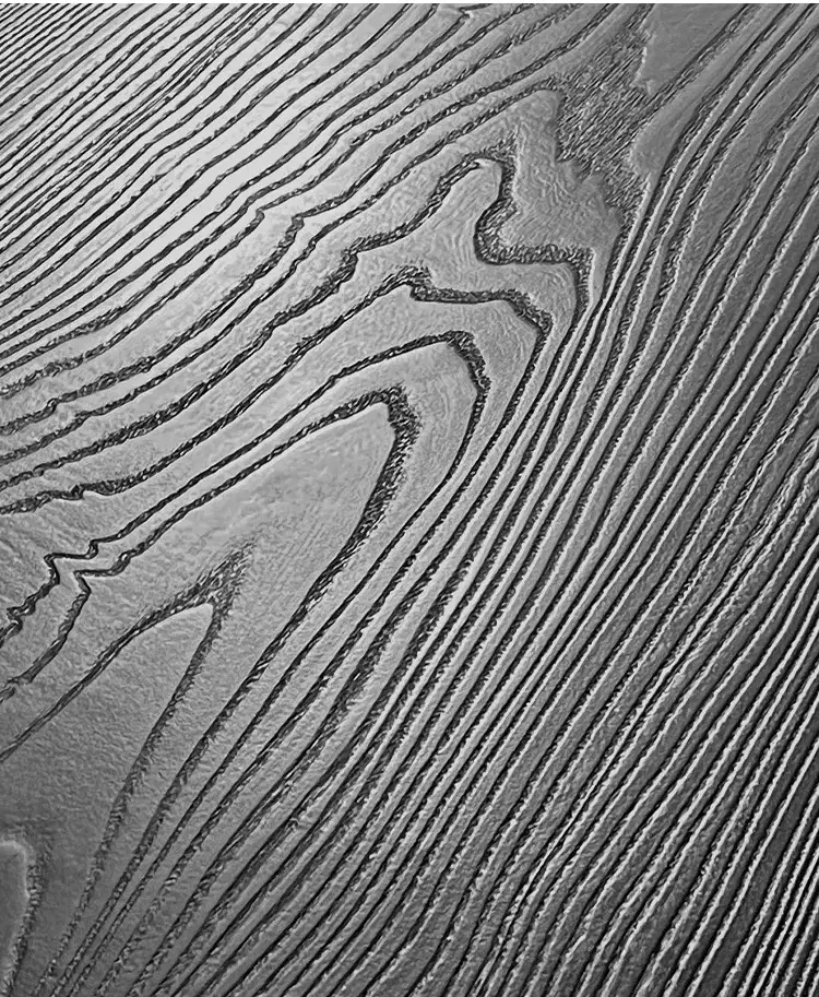 طاولة مكتب للاجتماعات